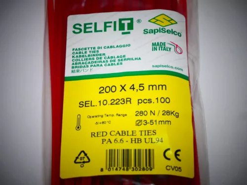 Red cable tie 200x4.5 mm SapiSelco  premium quality (1 pack / 100 pcs) [SEL.10.223R]
